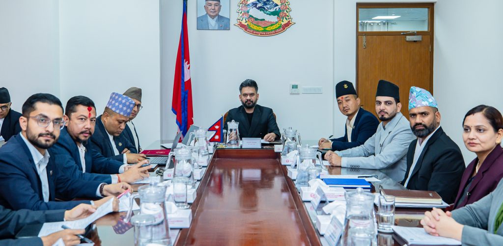 मन्त्रिपरिषद्को बैठक बस्दै