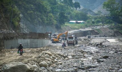 तीन दिनपछि खुल्यो बीपी राजमार्ग