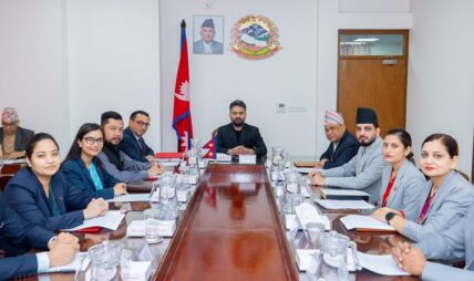 आज मन्त्रिपरिषद् बैठक बस्दै आज मन्त्रिपरिषद् बैठक बस्दै