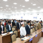 प्रतिनिधिसभामा विपक्षी दलका सांसदहरूले गरे उठेर विरोध प्रतिनिधिसभामा विपक्षी दलका सांसदहरूले गरे उठेर विरोध