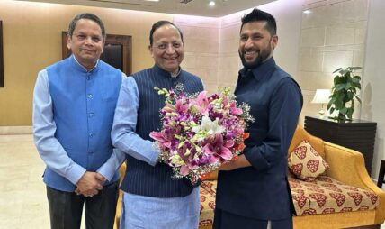 रास्वपा सभापति लामिछानेले आज भाजपा अध्यक्षसहित उच्च तहका नेताहरूसँग भेटवार्ता गर्दै