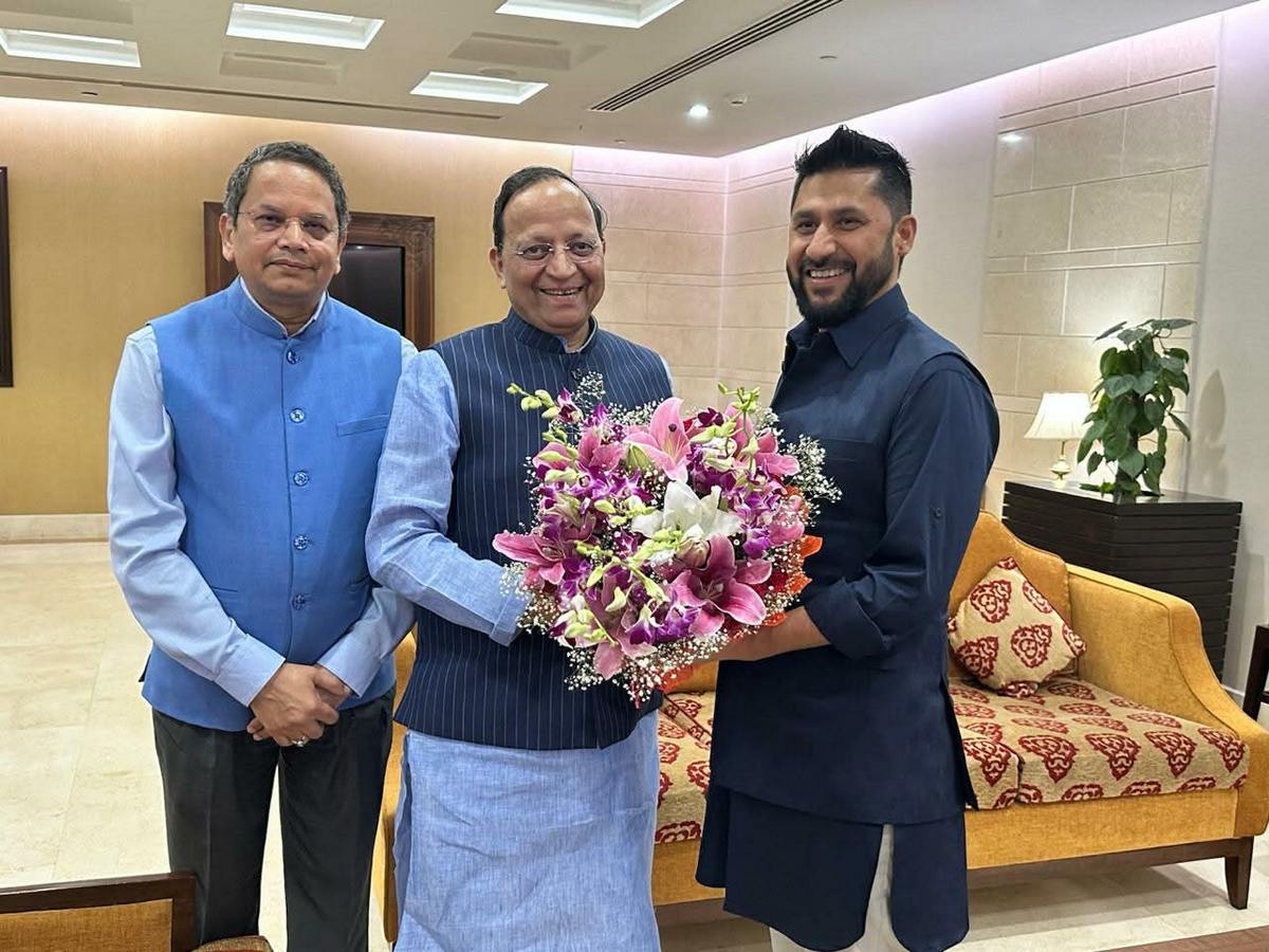 रास्वपा सभापति लामिछानेले आज भाजपा अध्यक्षसहित उच्च तहका नेताहरूसँग भेटवार्ता गर्दै