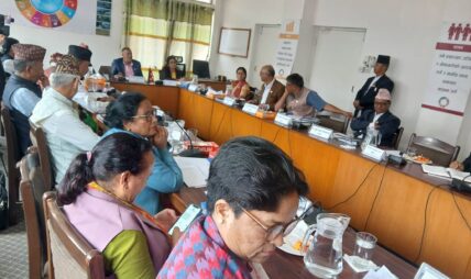 दाेलखाकाे म्याग्नेसाइट उद्योग सञ्चालनका लागि सांसद रिजालको जोड दाेलखाकाे म्याग्नेसाइट उद्योग सञ्चालनका लागि सांसद रिजालको जोड