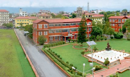 प्रहरीका ३ डीआईजीसहित १०४ जना पुरस्कृत