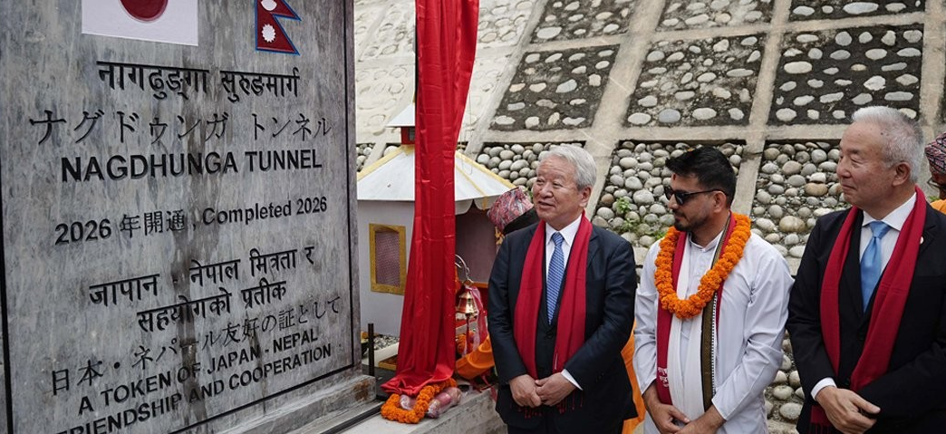 नागढुङ्गा-सिस्नेखोला सुरुङमार्ग उद्घाटन, सुरुमा अत्यावश्यक सवारीलाई प्रवेश