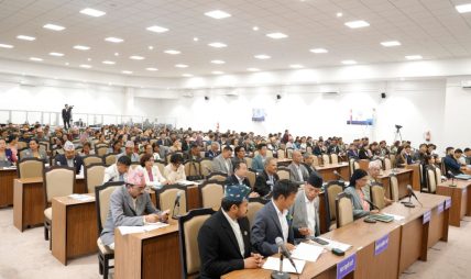 सांसदहरूले खोजे बलात्कारीलाई कडा सजाय दिने कानुन सांसदहरूले खोजे बलात्कारीलाई कडा सजाय दिने कानुन