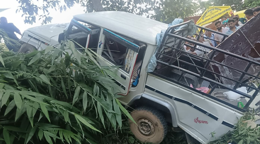 स्याङ्जामा जिप दुर्घटना हुँदा दुई जनाको मृत्यु, १० घाइते स्याङ्जामा जिप दुर्घटना हुँदा दुई जनाको मृत्यु, १० घाइते